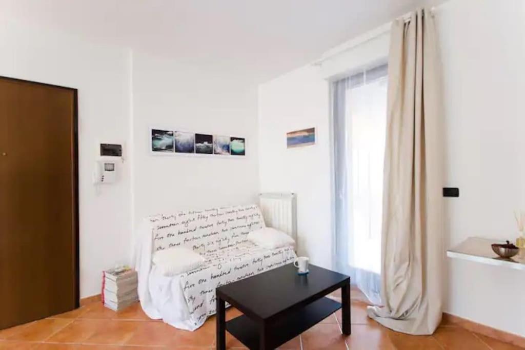 Casa Alpi 44 - Two Bedroom Flat With Huge Balcony Pescara Kültér fotó